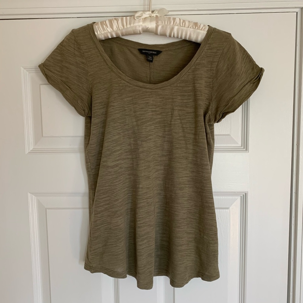 Banana Republic Short Sleeved T-shirt